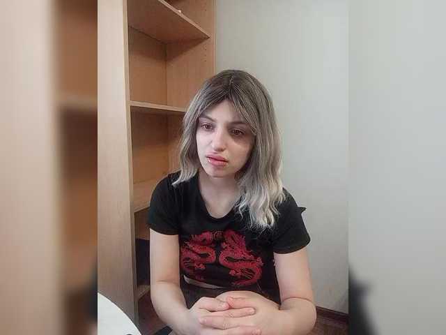 Sonyagasay's BongaCams show and profile