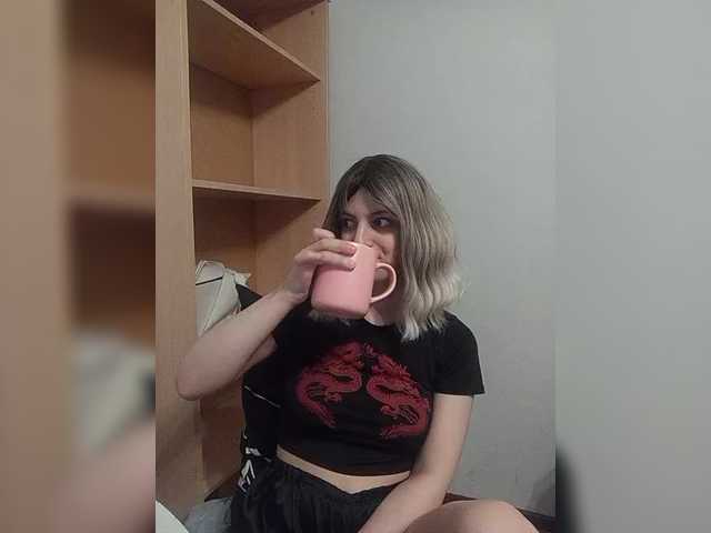 Sonyagasay's BongaCams show and profile