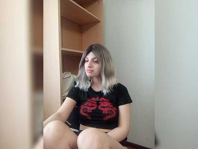 Sonyagasay's BongaCams show and profile