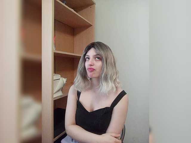 Sonyagasay's BongaCams show and profile