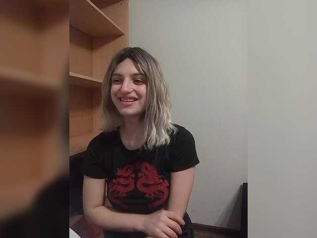 Sonyagasay's BongaCams show and profile