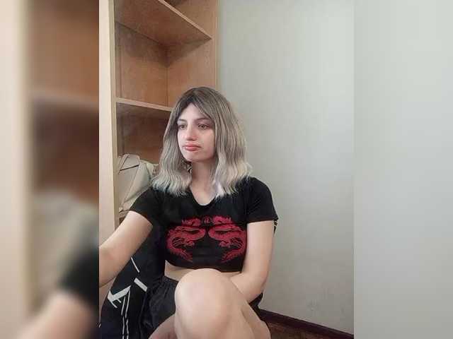 Sonyagasay's BongaCams show and profile
