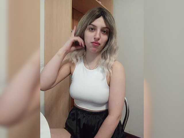 Sonyagasay's BongaCams show and profile