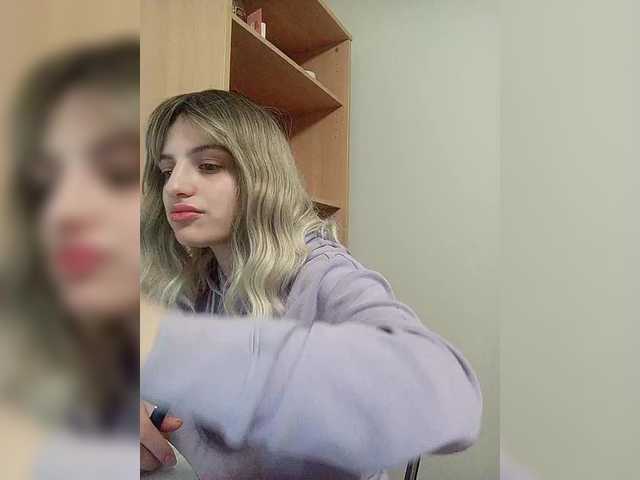 Sonyagasay's BongaCams show and profile