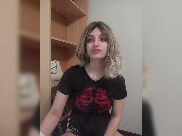 Sonyagasay's BongaCams show and profile