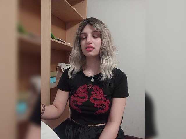 Sonyagasay's BongaCams show and profile