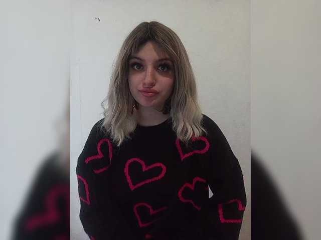 Sonyagasay's BongaCams show and profile