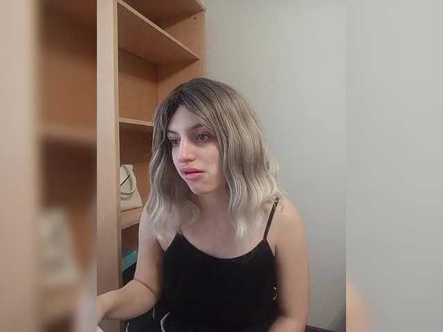 Sonyagasay's BongaCams show and profile