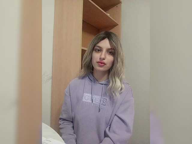 Sonyagasay's BongaCams show and profile