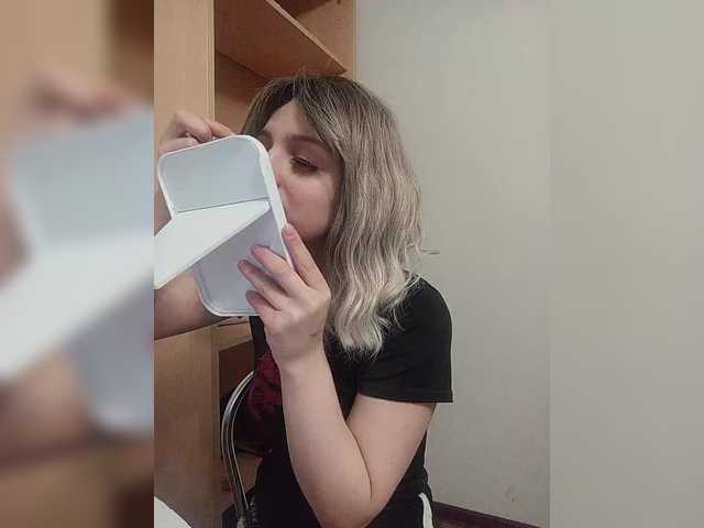 Sonyagasay's BongaCams show and profile