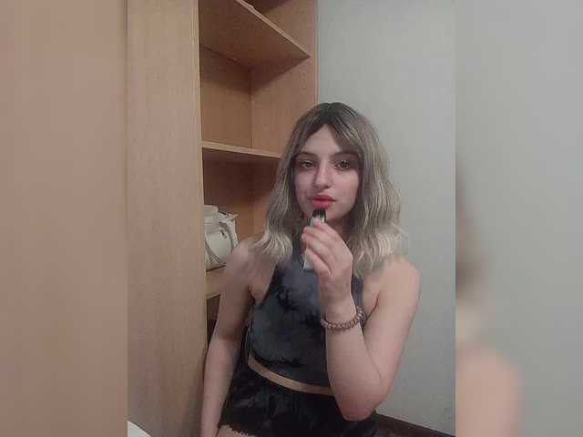 Sonyagasay's BongaCams show and profile