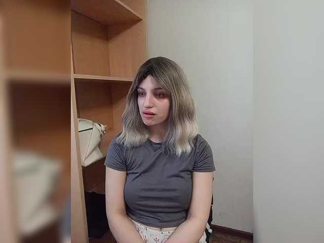 Sonyagasay's BongaCams show and profile