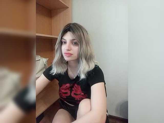 Sonyagasay's BongaCams show and profile