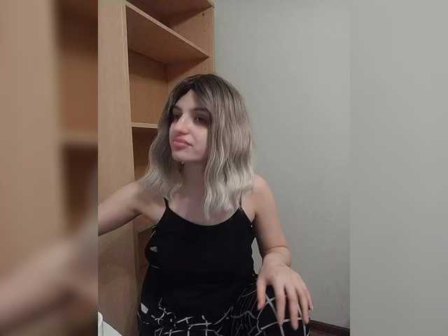 Sonyagasay's BongaCams show and profile
