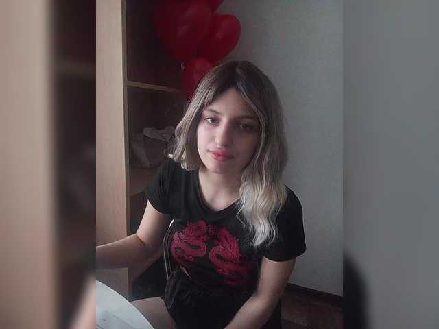 Sonyagasay's BongaCams show and profile