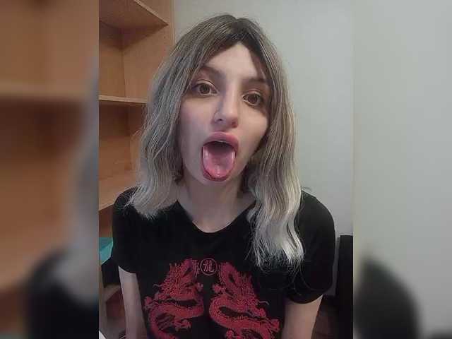 Sonyagasay's BongaCams show and profile