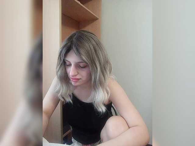 Sonyagasay's BongaCams show and profile