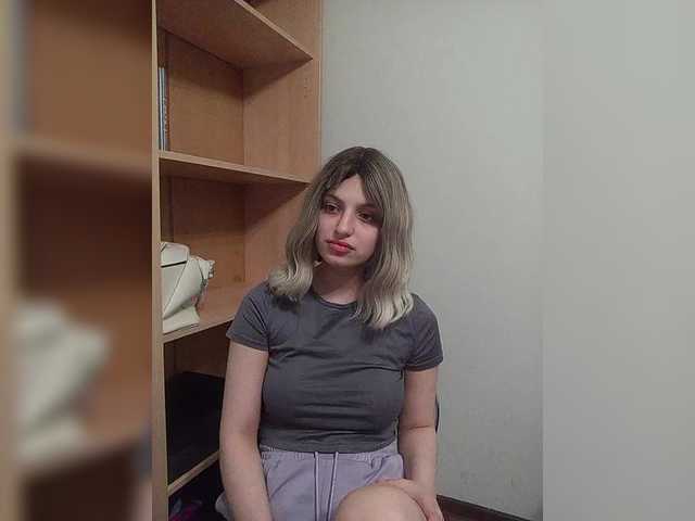 Sonyagasay's BongaCams show and profile