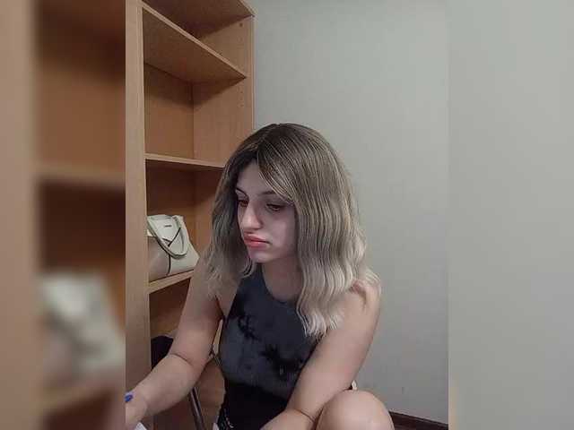 Sonyagasay's BongaCams show and profile