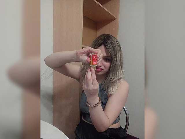 Sonyagasay's BongaCams show and profile