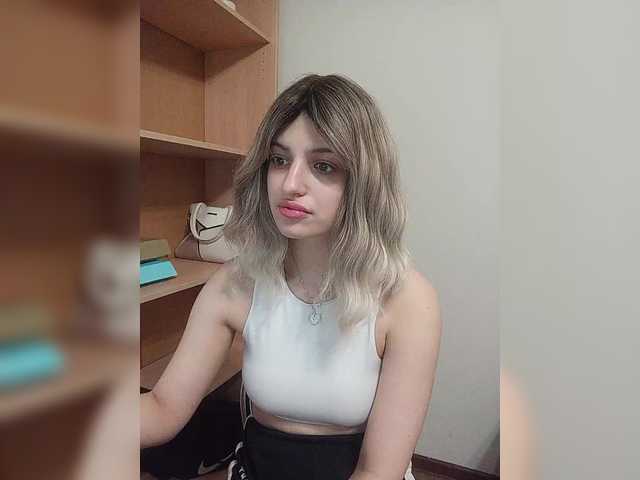 Sonyagasay's BongaCams show and profile