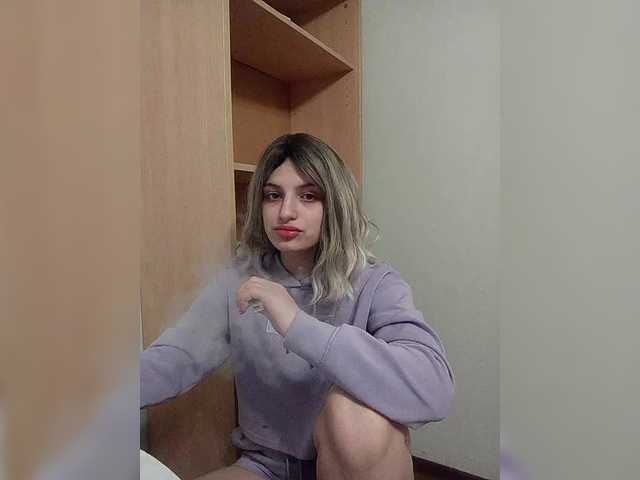 Sonyagasay's BongaCams show and profile
