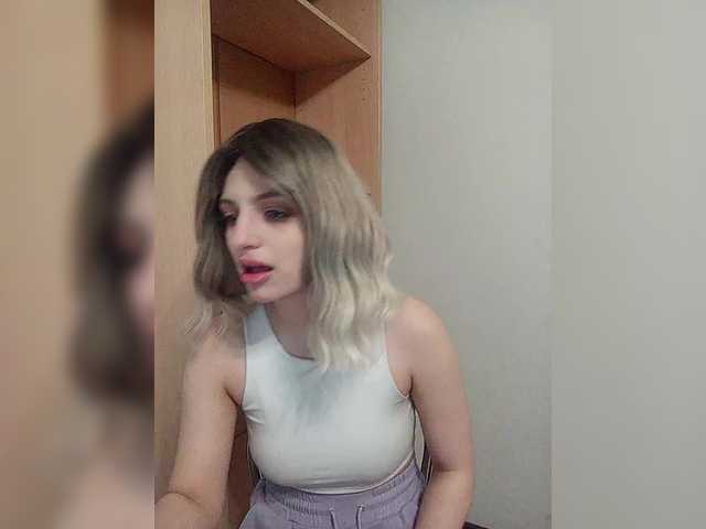 Sonyagasay's BongaCams show and profile