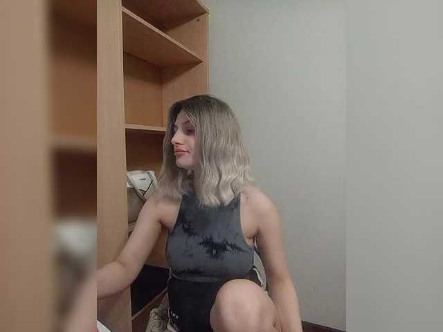 Sonyagasay's BongaCams show and profile