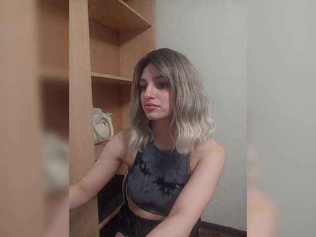 Sonyagasay's BongaCams show and profile