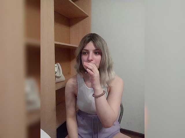 Sonyagasay's BongaCams show and profile