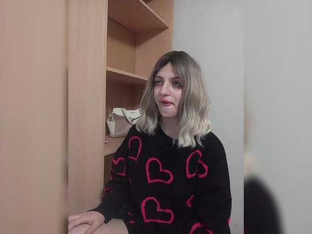 Sonyagasay's BongaCams show and profile