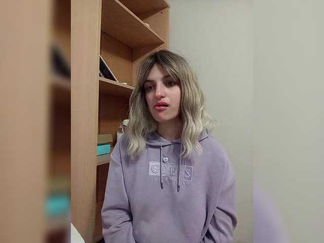 Sonyagasay's BongaCams show and profile