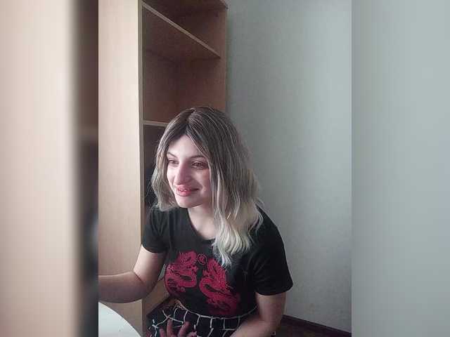 Sonyagasay's BongaCams show and profile