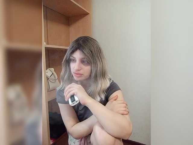 Sonyagasay's BongaCams show and profile