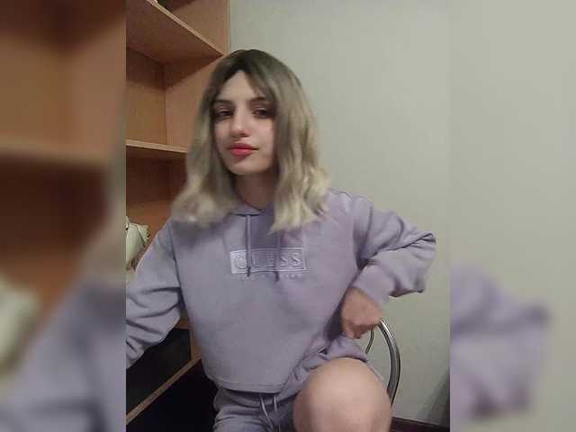 Sonyagasay's BongaCams show and profile