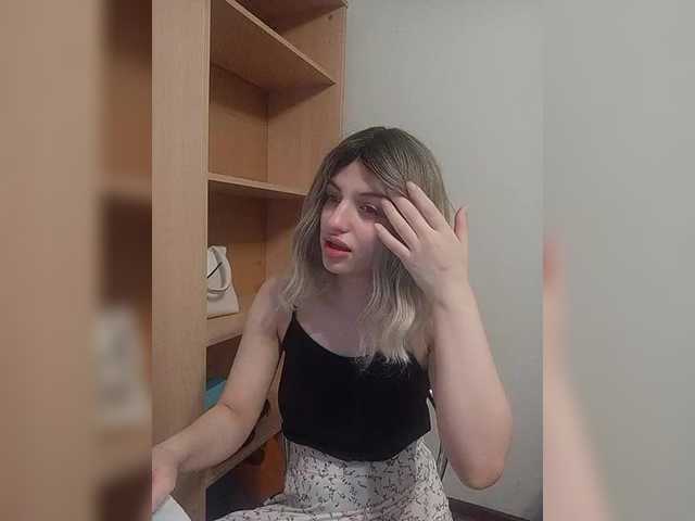 Sonyagasay's BongaCams show and profile