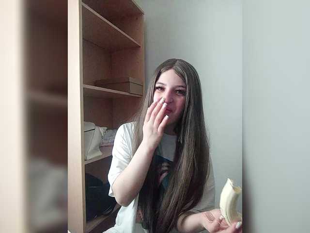 Sonyagasay's BongaCams show and profile