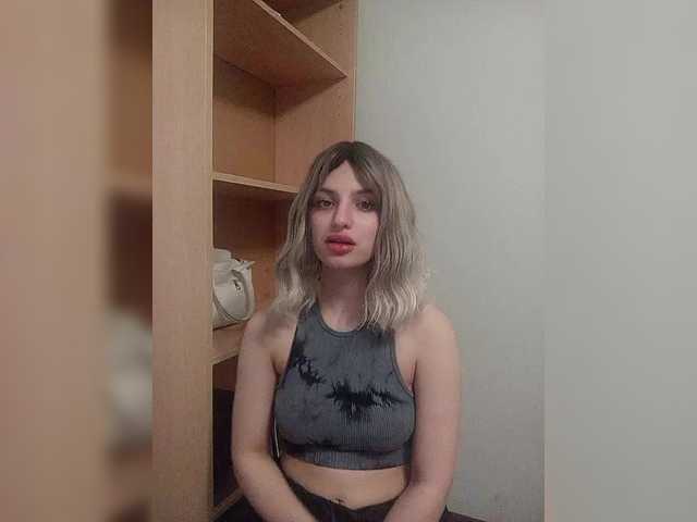 Sonyagasay's BongaCams show and profile