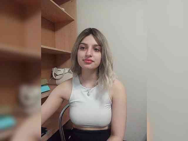 Sonyagasay Live Webcam on BongaCams