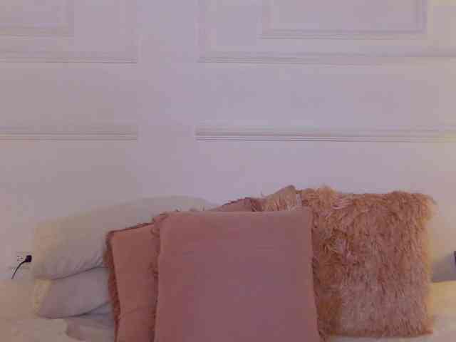 CharlotteDilucca CharlotteDilucca