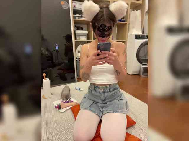 babegirl webcam