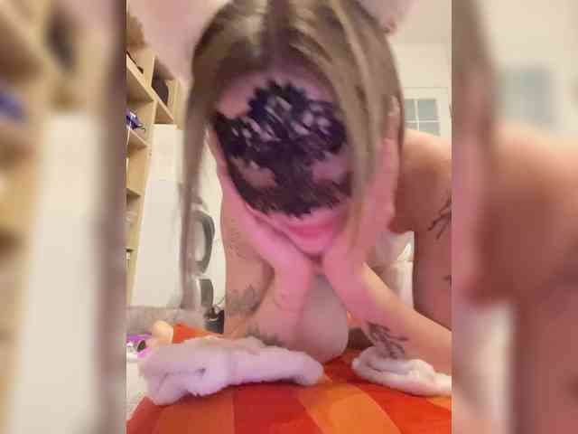 babegirl webcam
