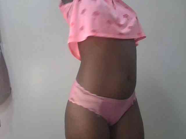 Sexytyrah webcam