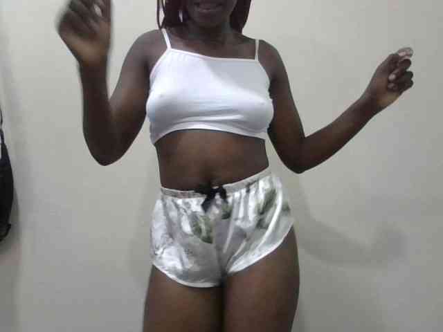 Sexytyrah webcam