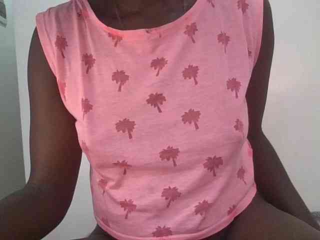Sexytyrah webcam