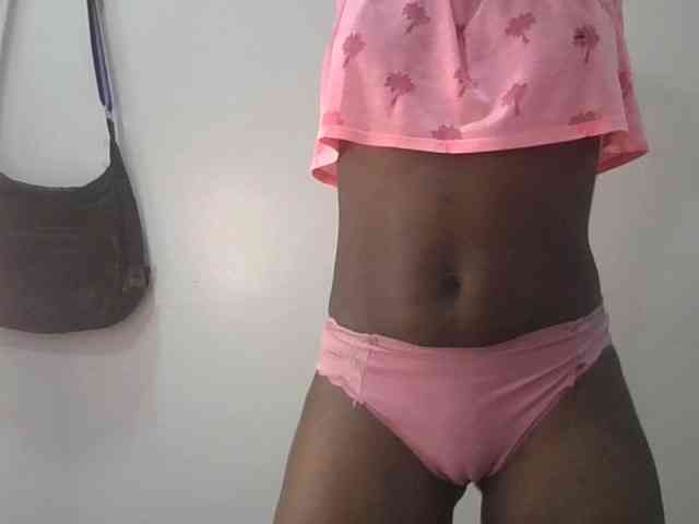 Sexytyrah webcam