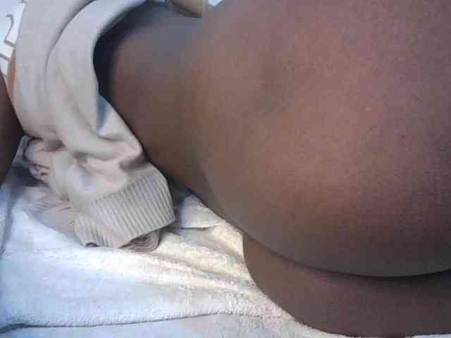 Sexytyrah webcam