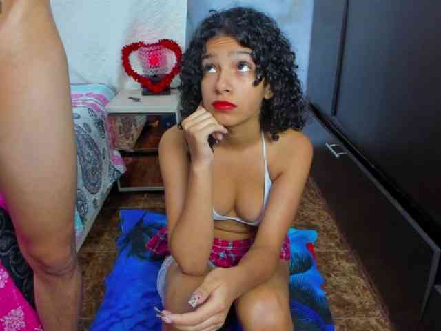 Innocent-Looks webcam