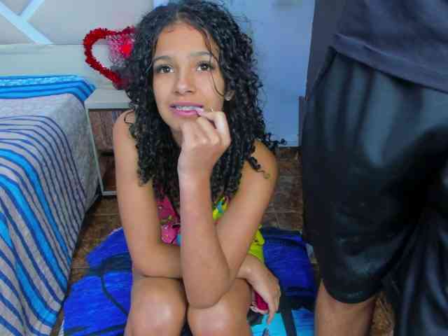 Innocent-Looks webcam