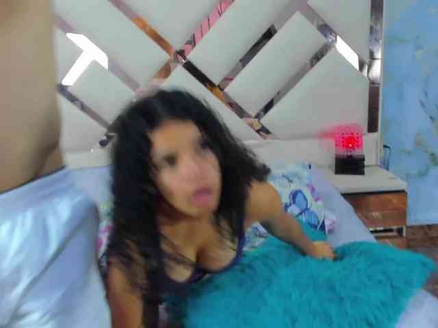 Innocent-Looks webcam
